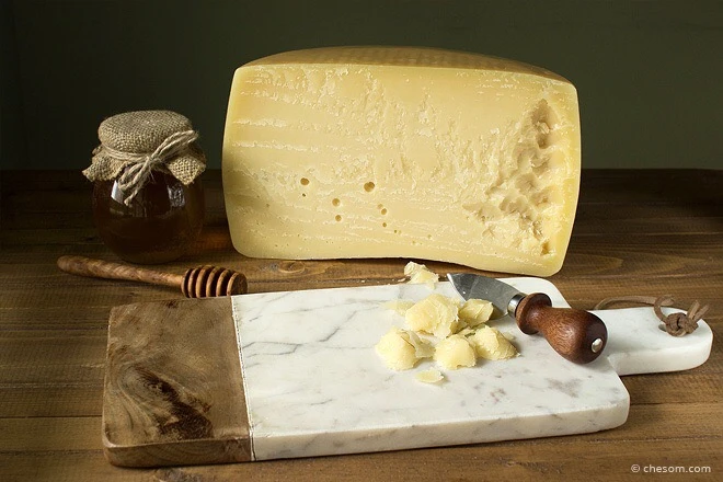 А Вы знали, что человеческому организму необходимо в среднем 45 минут на то, чтобы переварить 100 граммов пармезана?