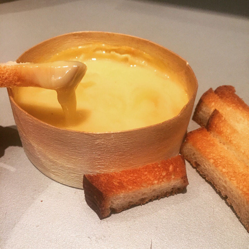 Зима - время фондю.