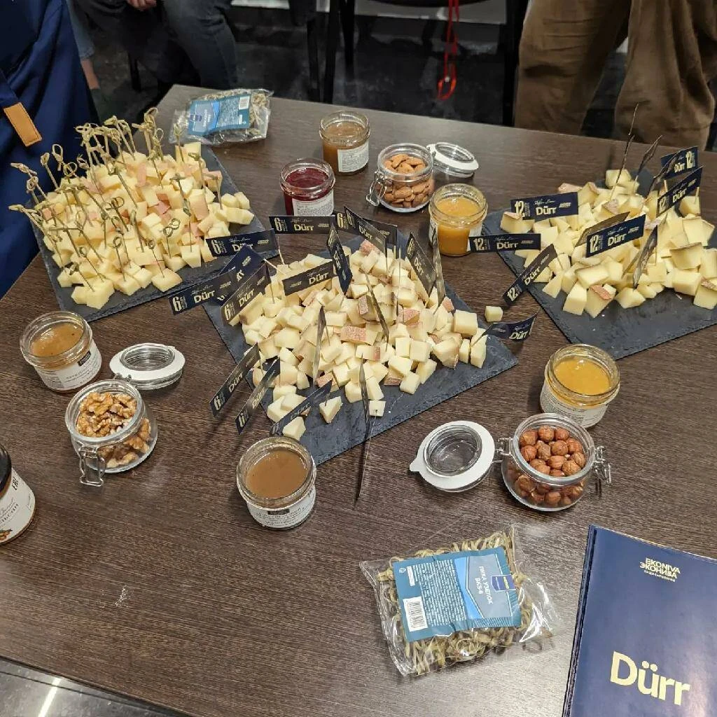 Многогранный сыр показал себя с разных сторон: необычно и очень вкусно.