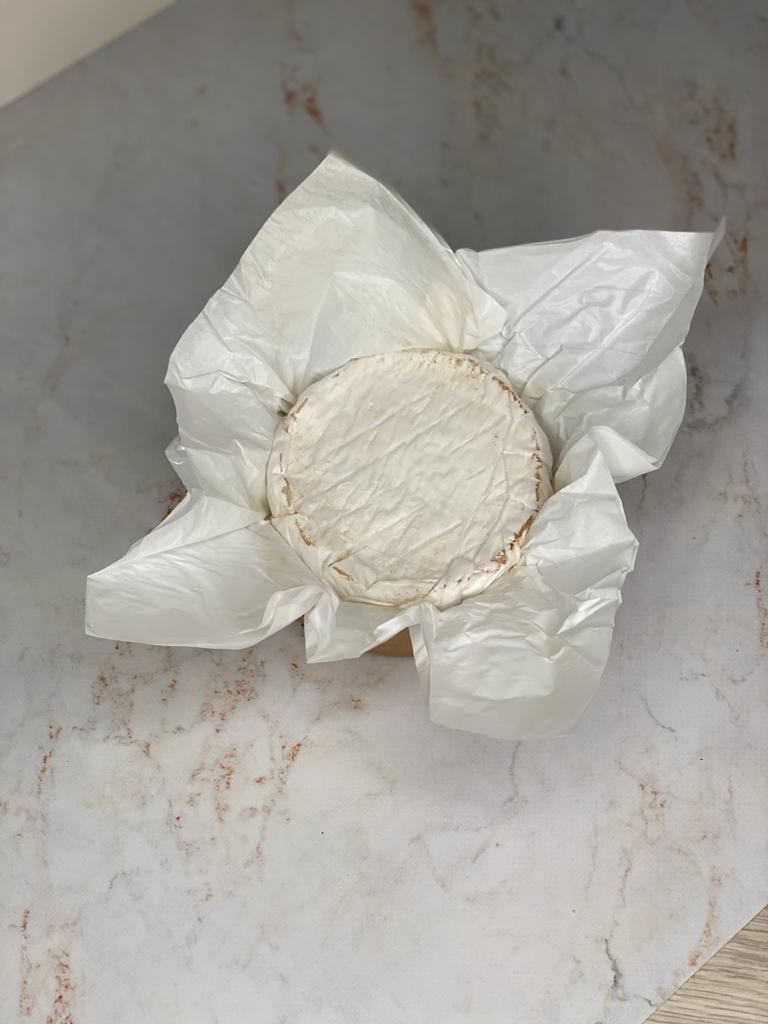 ЗАПЕКАЕМ КАМАМБЕР