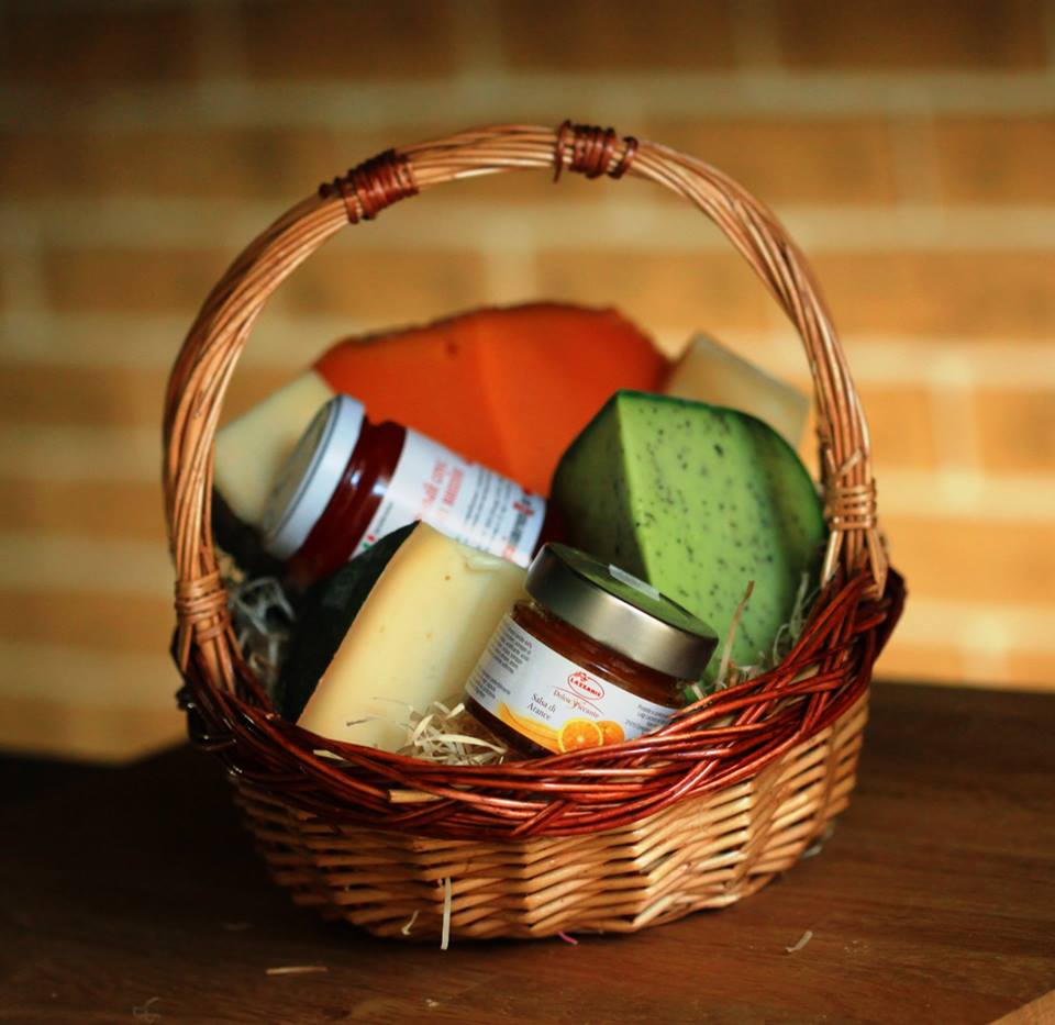 Сыр - лучший подарок