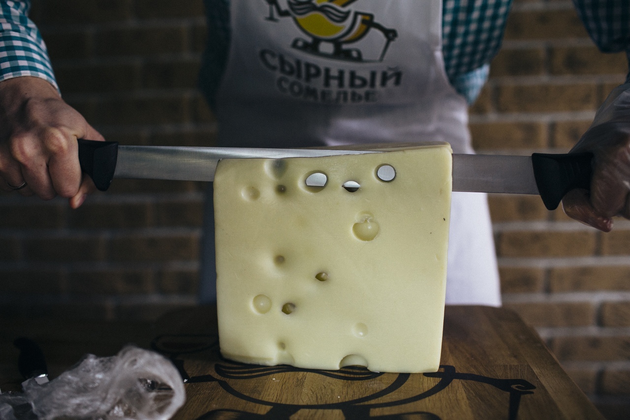 Я живу далеко от Москвы, как мне купить ваш сыр? 