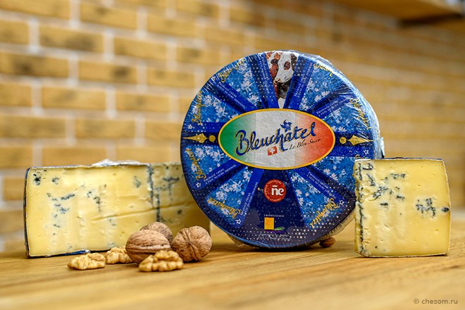 Блюшатель - это швейцарский сыр с голубой плесенью
