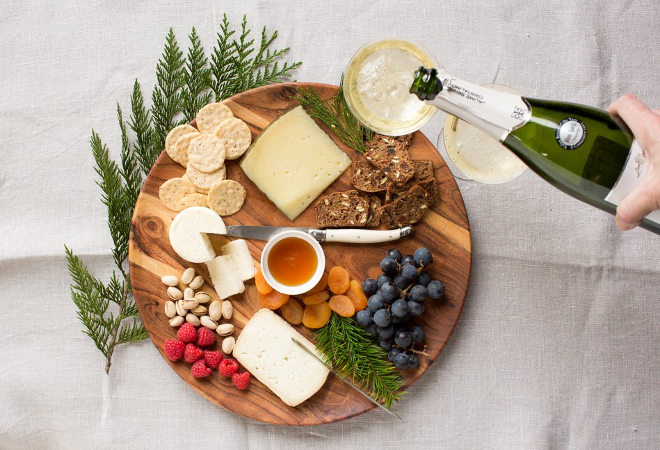 Сыр к игристому