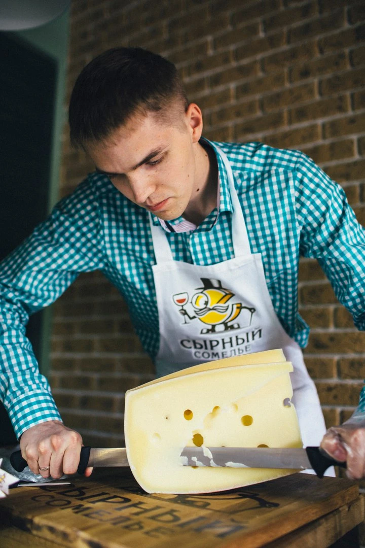 Продавец консультант – как выбрать сыр, идеи подачи и сочетания