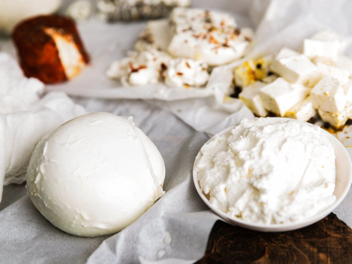 Молоко, которое мечтало стать облаком – как выбрать сыр, идеи подачи и сочетания