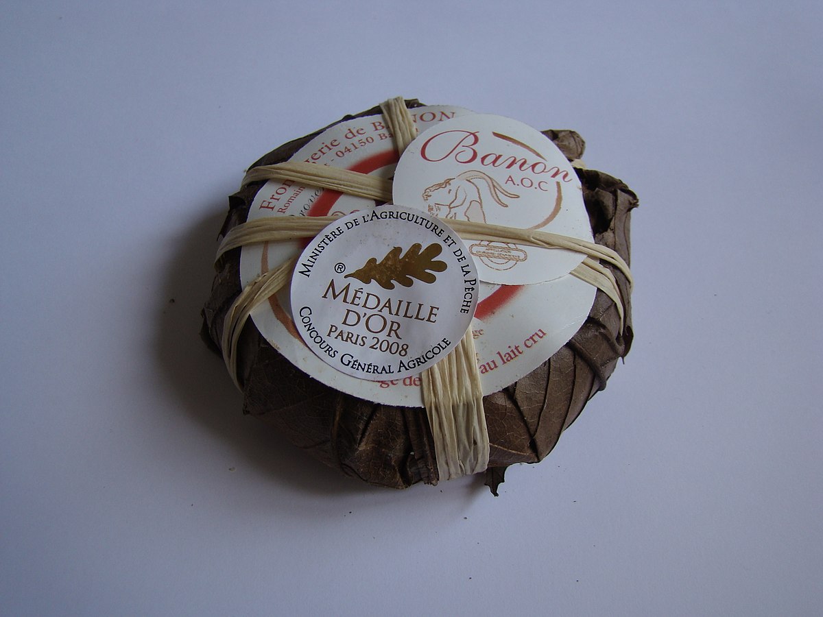 Банон - сыр в каштановых листьях