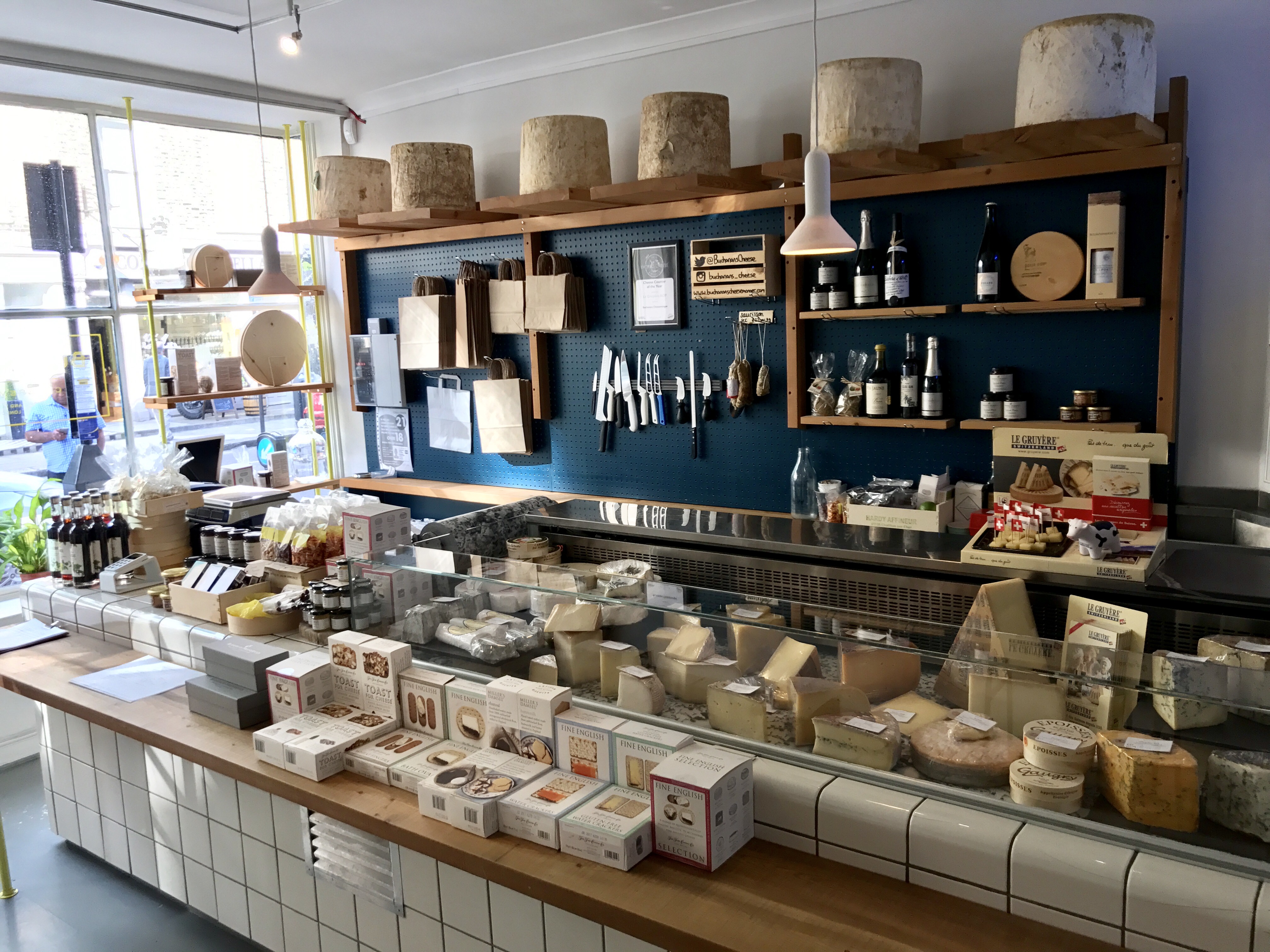 Что нам скажет информация о выдержке сыра? О сроках и условиях выдержки?