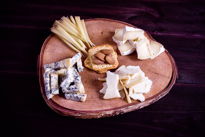 Как подобрать сыр к вину?