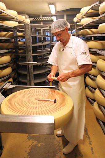 Сыр как оружие