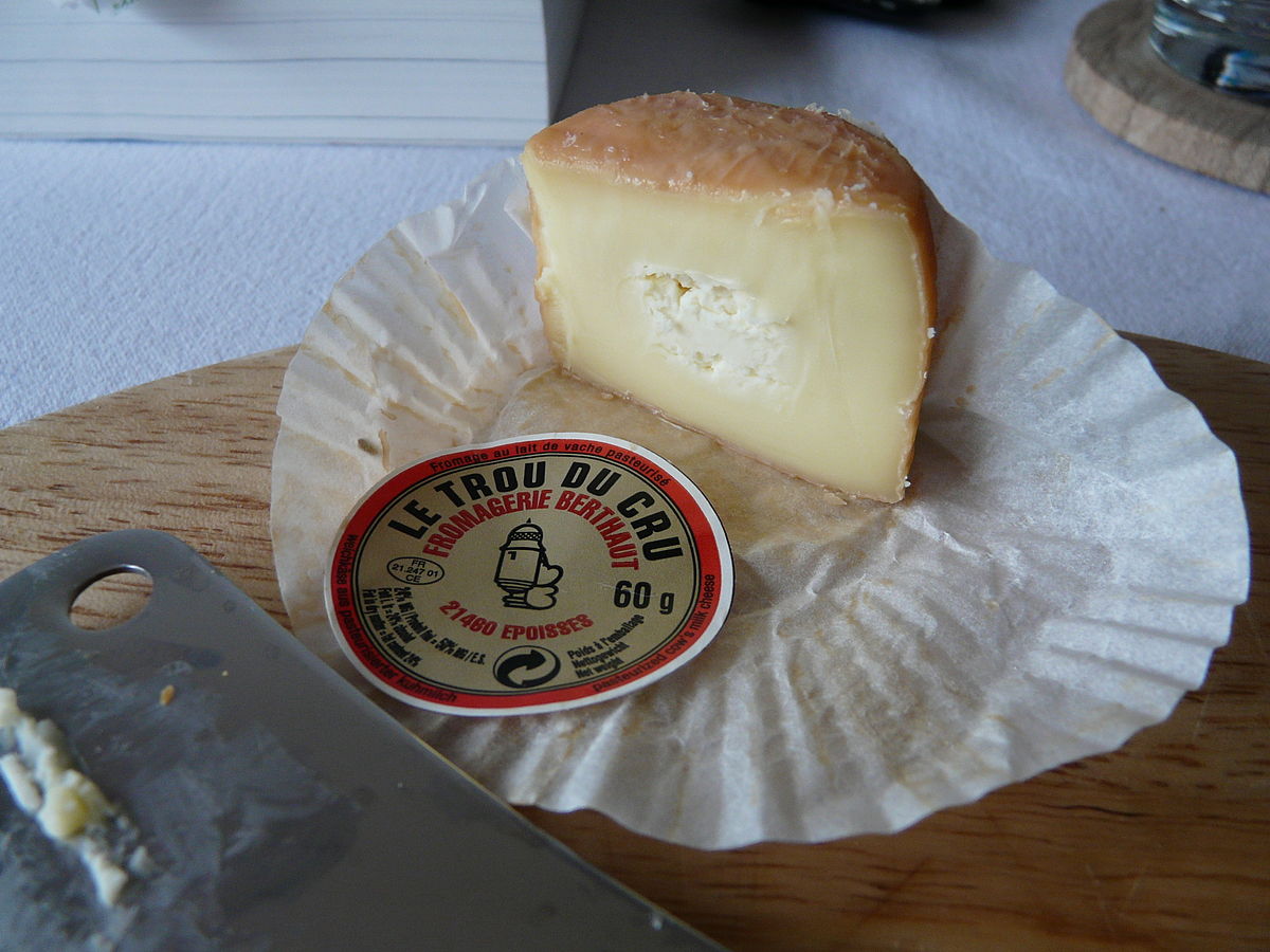 Тру дю Крю – французский сыр с соломенным вкусом