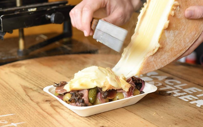 Фондю и раклет корпоратив