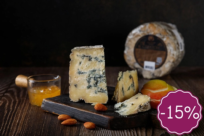 Сыр Стилтон Пиканте «Соболев Сыр»