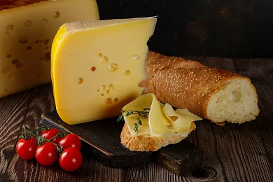 Сыр Маасдам 45% TM Excelsior (латекс, круг)