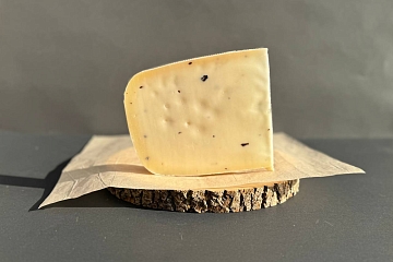 Сыр "Трюфель" с итальянским трюфелем, 50%