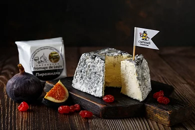 Сыр Пирамидка "Француженка" 160г