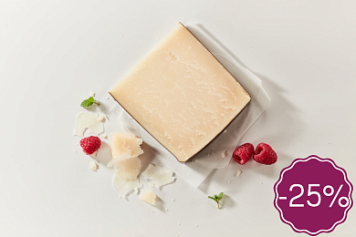 Сыр выдержанный Пармезан из козьего молока Эчкидаг, 45%, выдержка 12 мес.