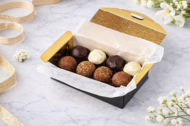 Ассорти из 8 сырных конфет Три сыра "Сырный сомелье"