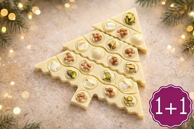 Шоколад белый с орехами "Елка" 130г