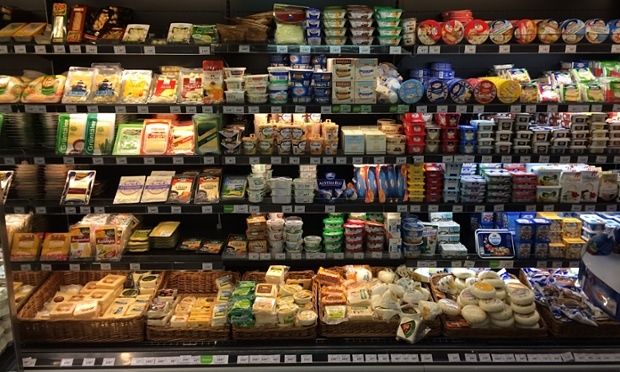 Сырный отдел супермаркета